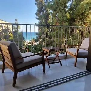 https://polo-apartaments-5-jacaranda.1costadelsol.com